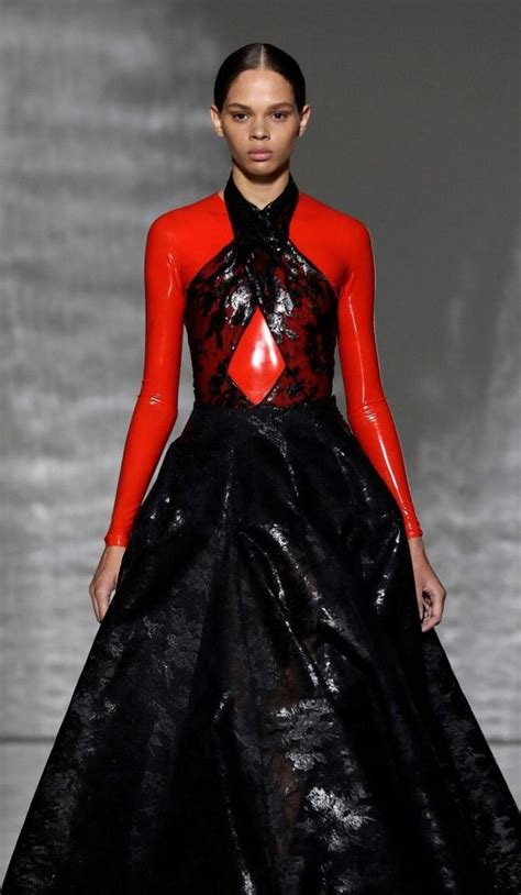 Givenchy Couture, Spring 2019 – WearLatex.com